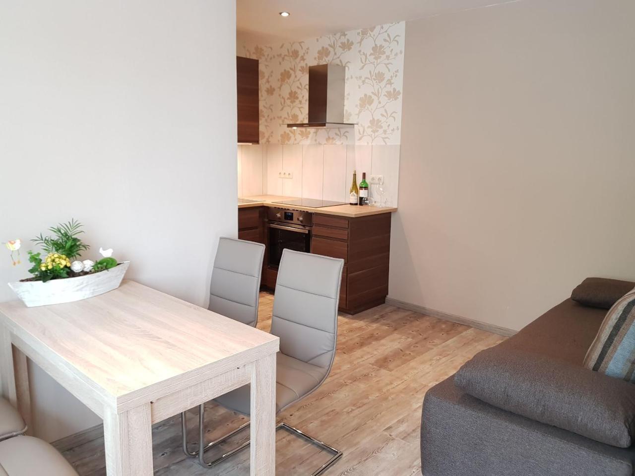Apartments By Gasthof Bucksande Apen ภายนอก รูปภาพ